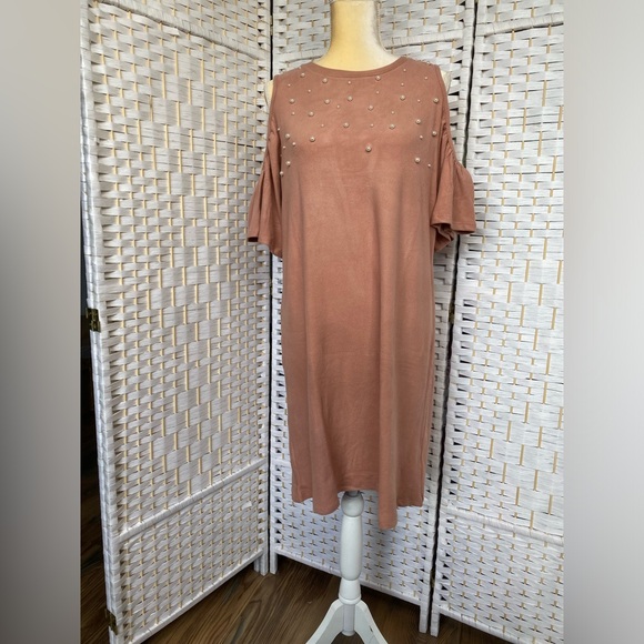 NWT Hem & Thread Cold Shoulder Pearl Trimmed Brushed Rib Dress MIDI Mauve - Picture 3 of 11